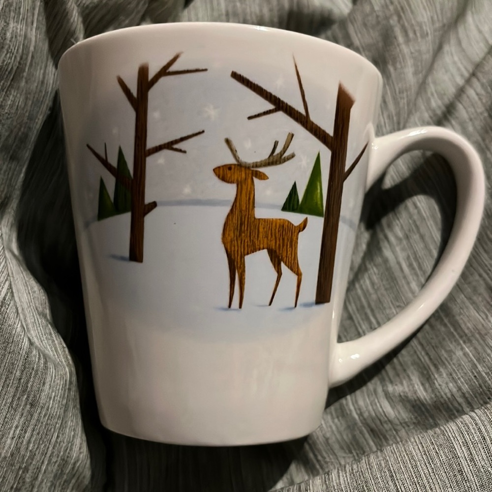 Reindeer mug winter scene - Designerpac Inc.